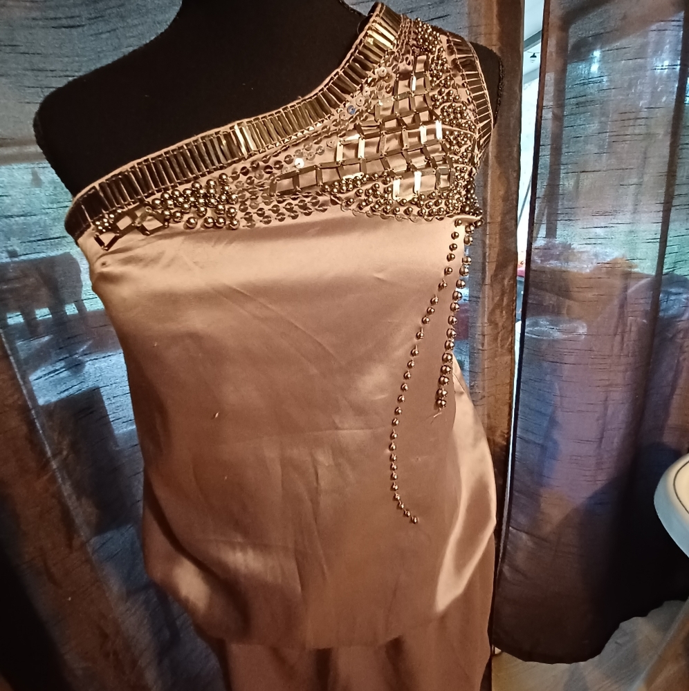 Dress - Picture 2 of 7